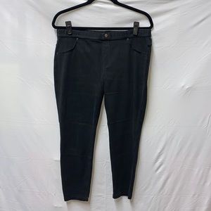 Extra Large Black Hue Jean Leggings